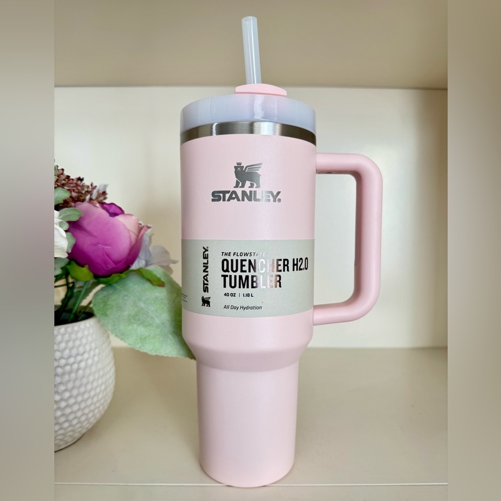🎉LAST PIECE🎉Stanley 40 oz. Quencher H2.0‎ FlowState Tumbler Bloom - Picture 5 of 7